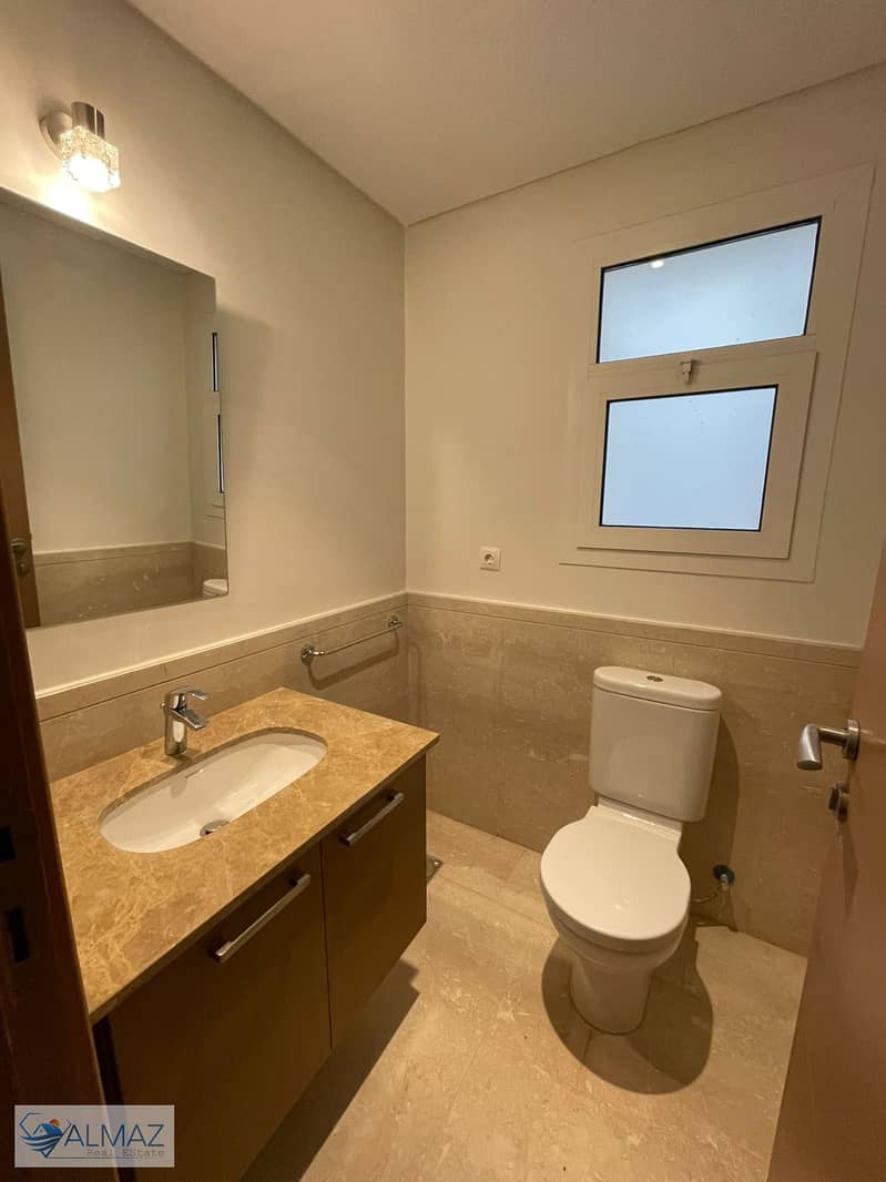 4 WhatsApp Image 2026-01-18 at 12.32. 18 PM (1). jpeg