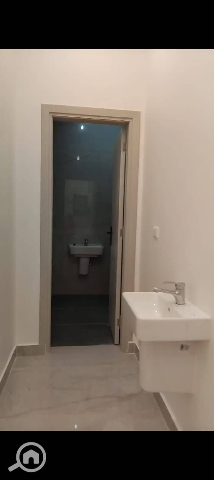 5 440c0d35-b864-4050-850f-b6907913dab5. jpg