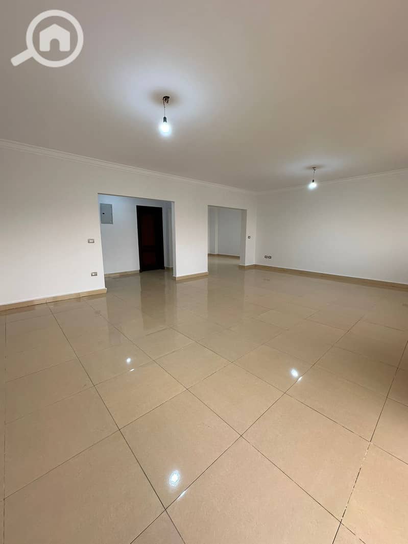 7 58b2f841-4275-42ae-9d28-f8c5b501e974. jpg