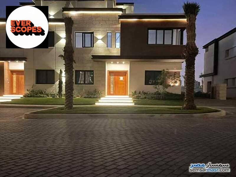 10 realestate_تاون-هاوس-للبيع-في-كمبوند-azzar-التجمع-الخامس-الجولدن-سكوير-بالتقسيط220221109245624. jpg