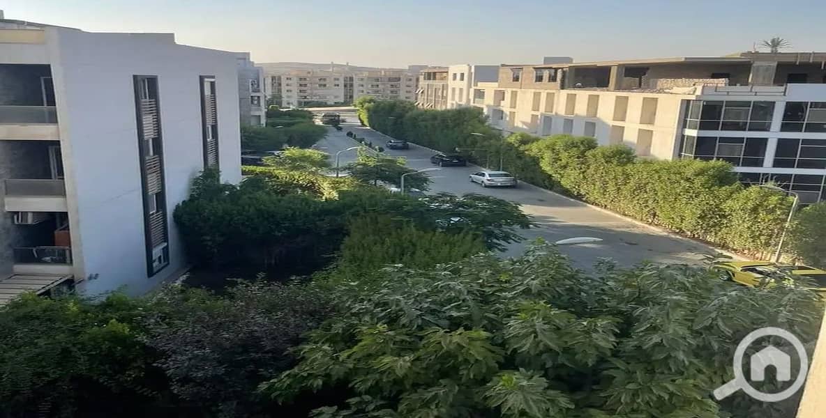 9 30488918-800x600_1400x900. jpg