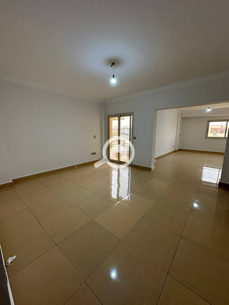 8 4434619c-cc04-4f6f-ad9f-7bf0ed5d6a65. jpg