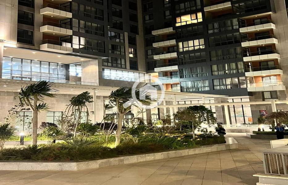 9 459715141_3822475611403268_1938121519382271464_n (1)_1400x900. jpg