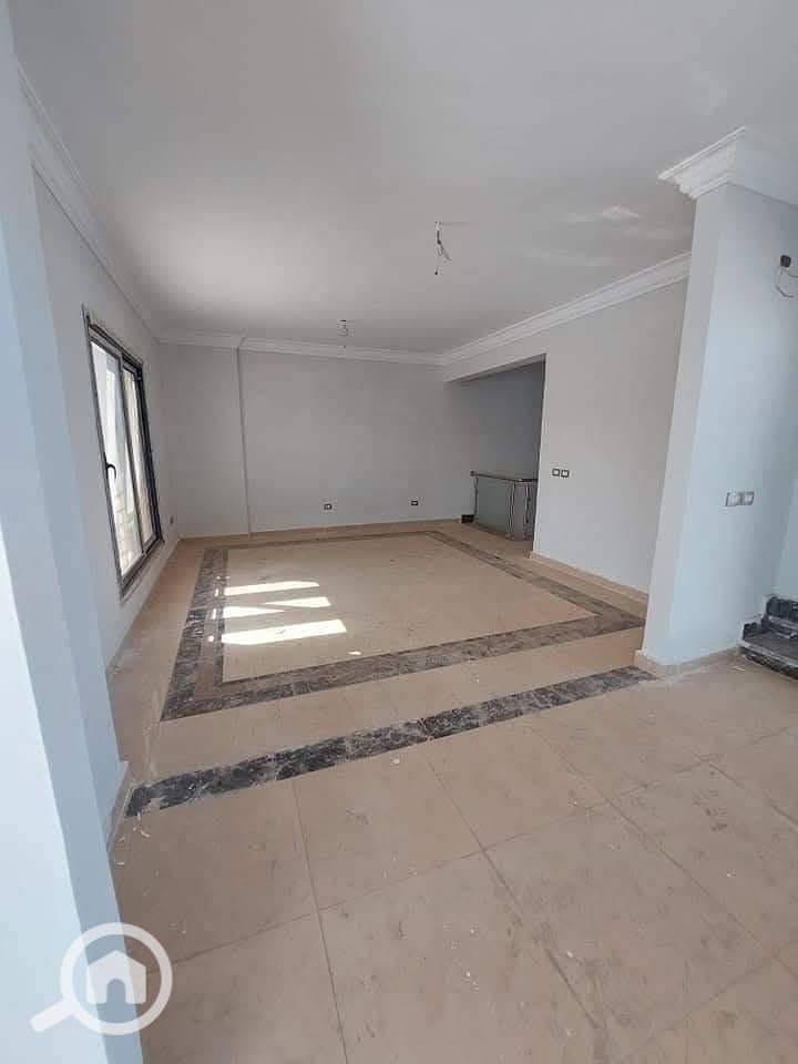 2 3b670f6d-bf88-4f73-ac83-81d7fda397f4. jpg