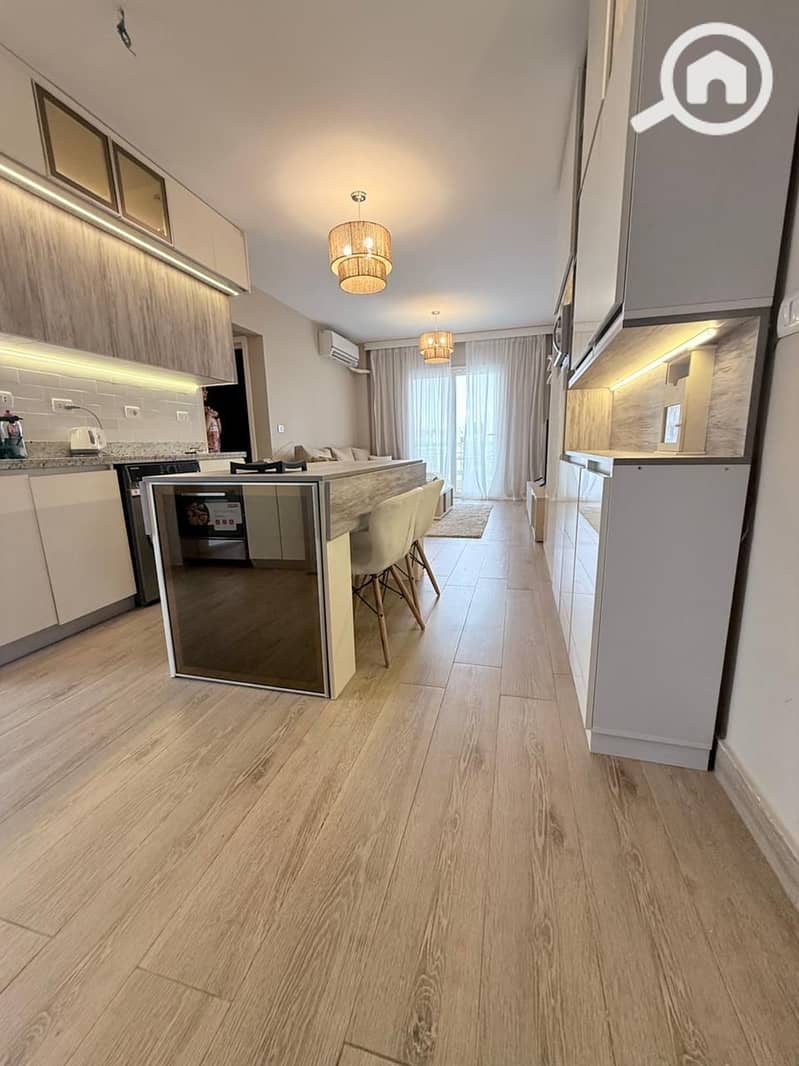 9 d420d66d-923c-4cbe-95b2-fc2d221338ab. jpg