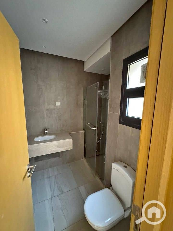 6 485635002_2800429096796896_4790939418872266128_n. jpg