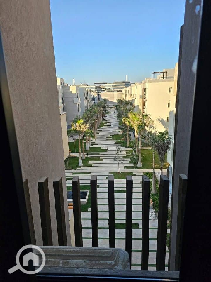 10 474467662_122135622104565108_6320760879134126824_n. jpg