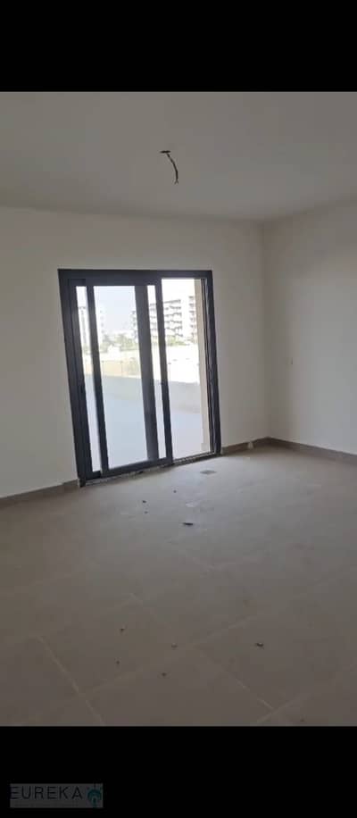 فلیٹ 3 غرف نوم للايجار في مدينة الشروق، القاهرة - 4a59e4c0-2d9c-48aa-84f7-862f1420d93e. jpg