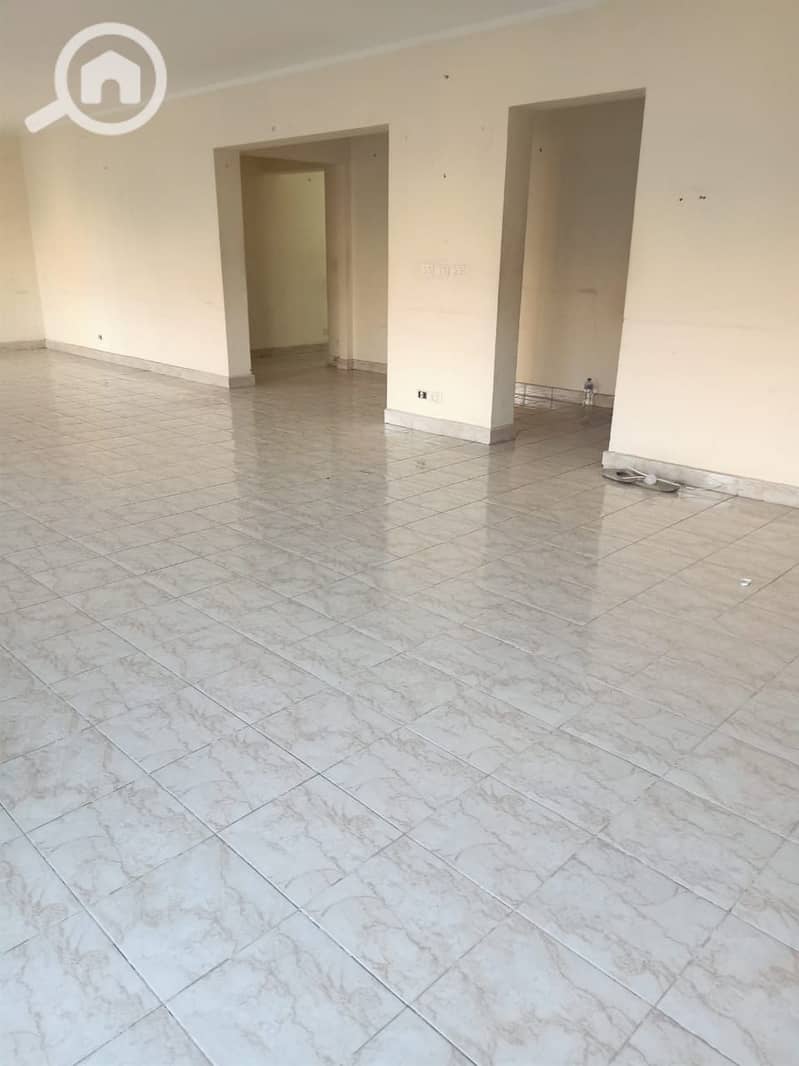 2 482dcfe9-1ab9-414c-8c5a-a6e4a97678ed. jpeg