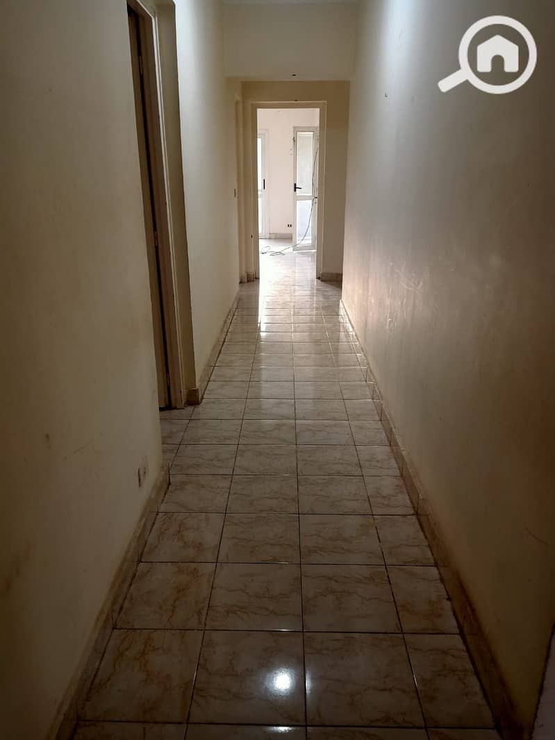 8 534f8317-ca45-4b16-aeb2-1a02e823d833. jpeg