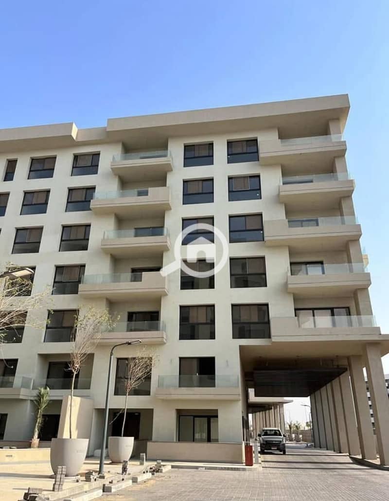 4 07c663df-b00f-41b2-a416-ea372550a0e6. jpg