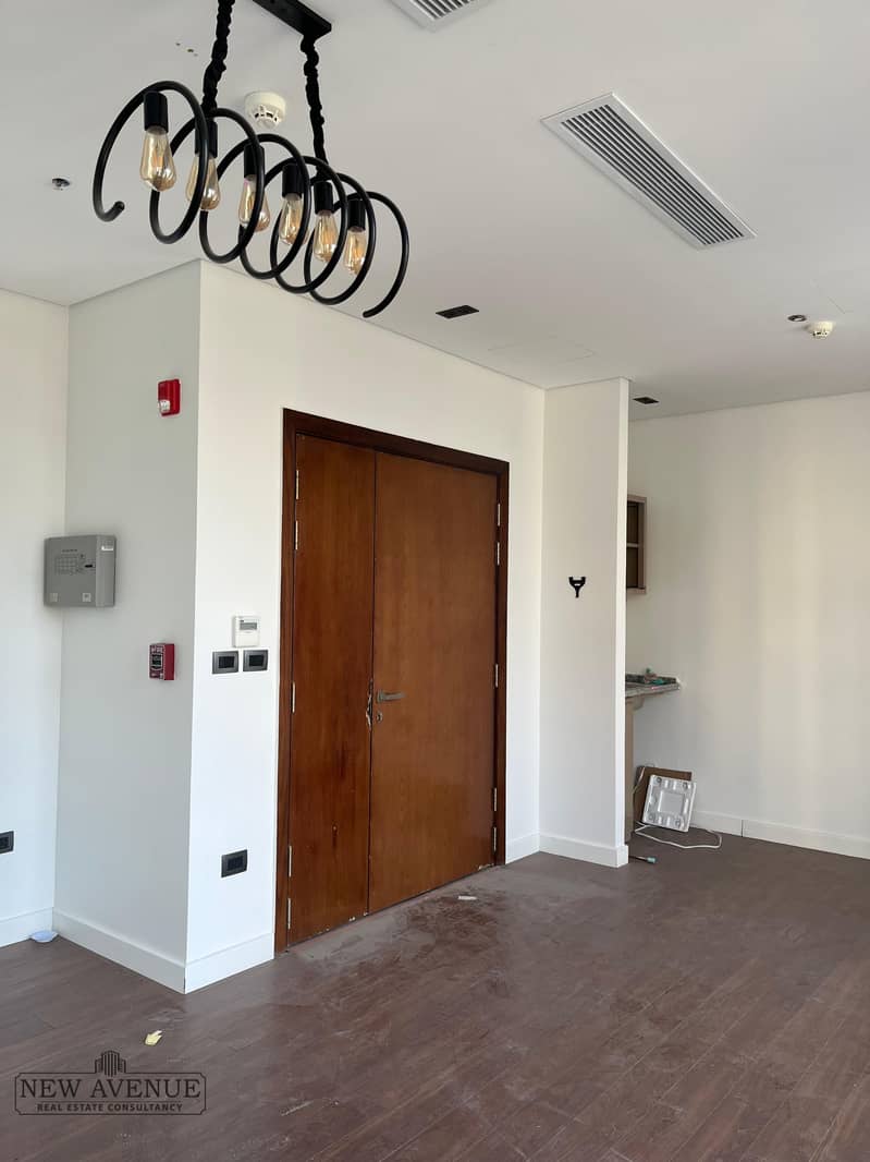 2 WhatsApp Image 2025-12-23 at 3.04. 13 PM. jpeg