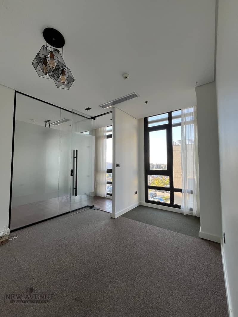 4 WhatsApp Image 2025-12-23 at 3.04. 15 PM (2). jpeg