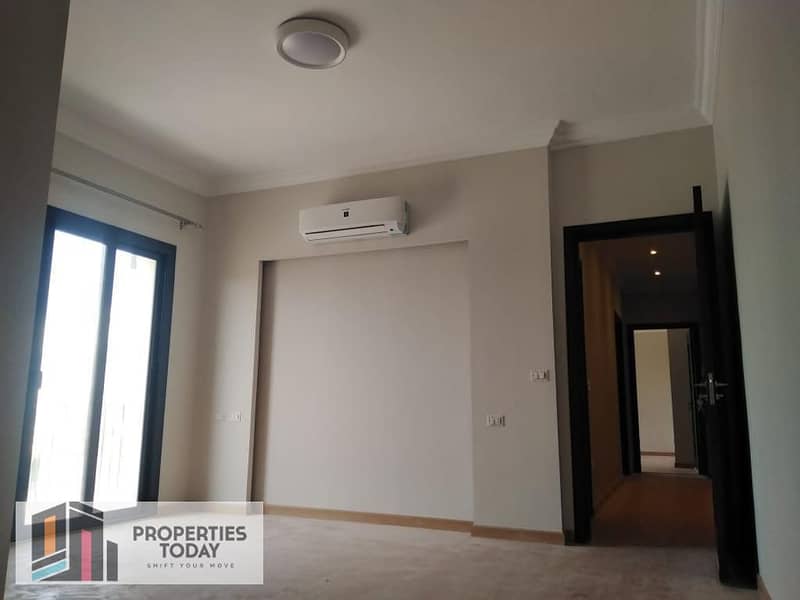 3 9aeed2c4-fb6f-40a1-ae30-a28453eb9325. jpg