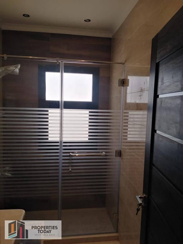 6 114fe885-36c0-41e4-a126-6544340baff7. jpg