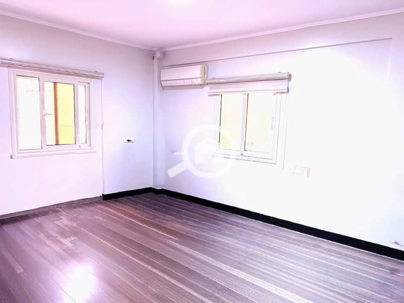 5 WhatsApp Image 2026-01-18 at 1.15. 00 PM (3). jpeg