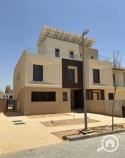 توين هاوس 5 غرف نوم للبيع في الشيخ زايد، الجيزة - Screenshot 2025-11-13 172353. png