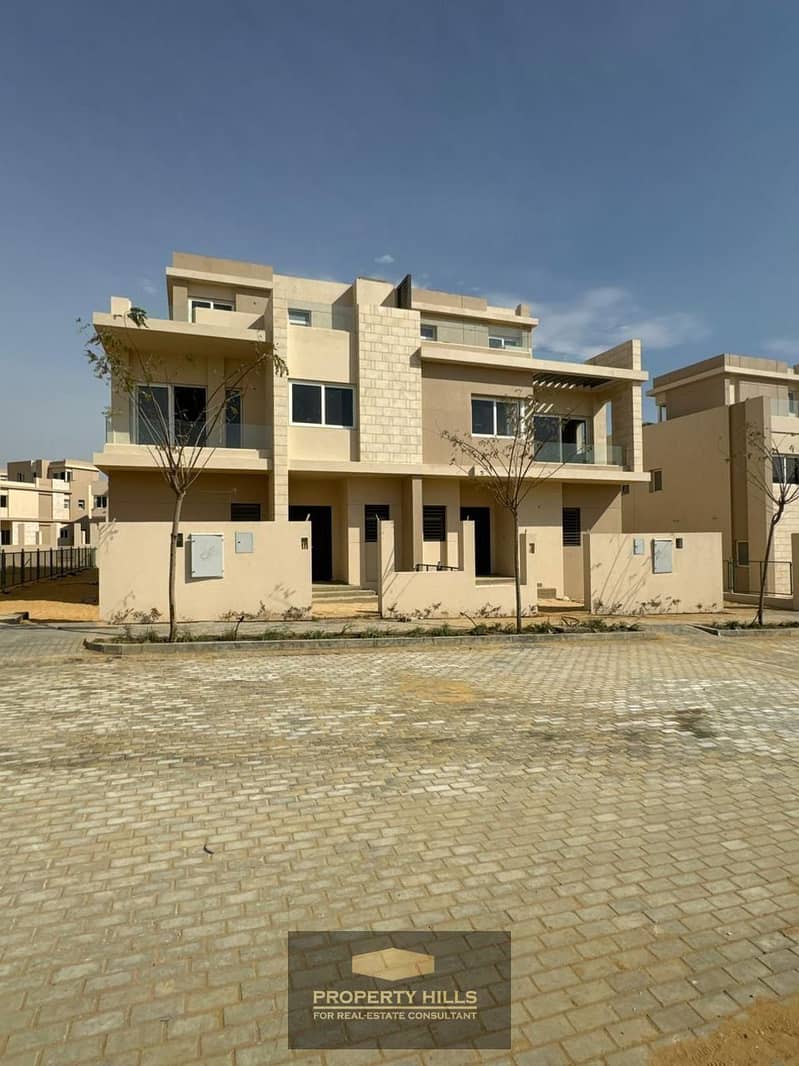 11 WhatsApp Image 2025-10-15 at 1.43. 58 PM (6). jpeg