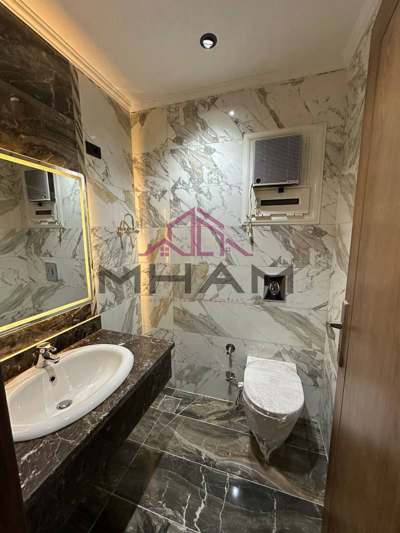 7 969812e6-e0be-4c4d-ad21-c06e69bd4732. jpg