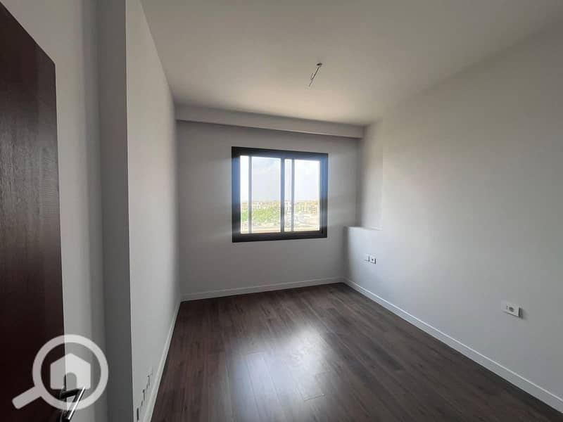 3 WhatsApp Image 2025-11-24 at 2.06. 27 AM. jpeg