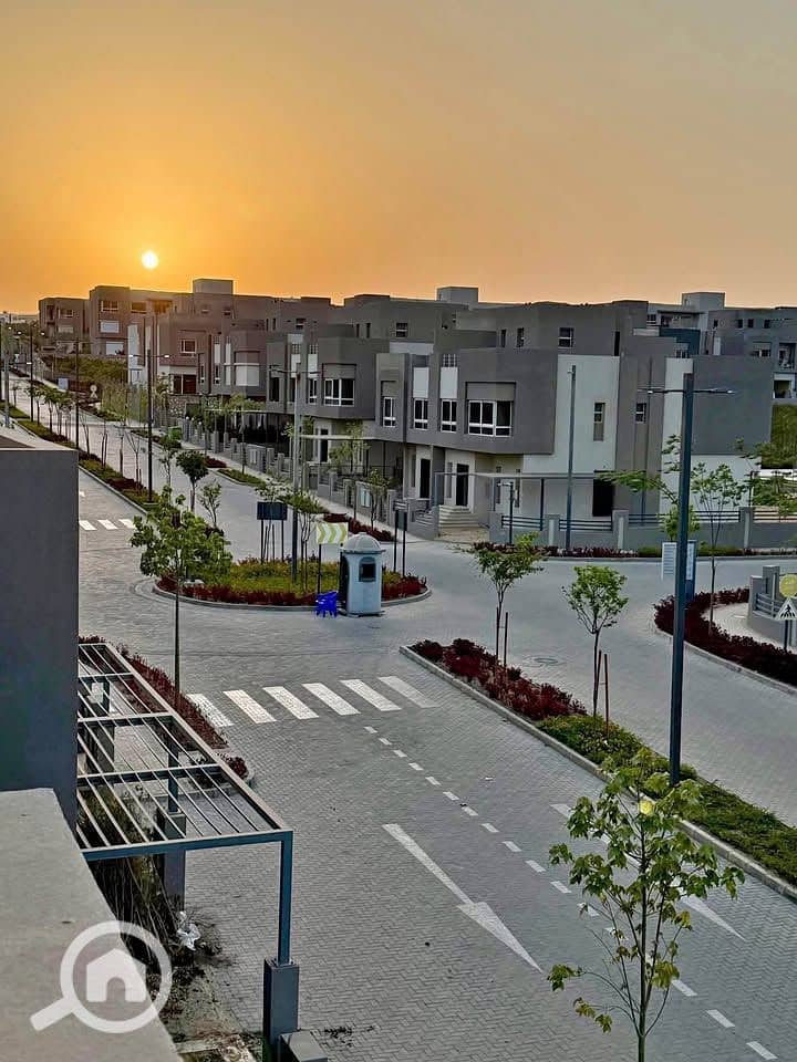 7 560871123_715145978288751_8861969131160990539_n. jpg