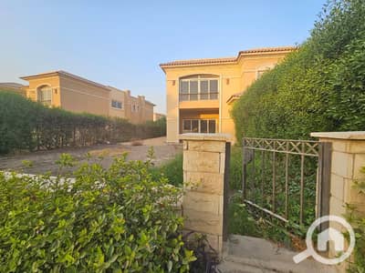 4 Bedroom Villa for Sale in Katameya, Cairo - f50a1670-f887-4761-a751-63f5c47f31bc. jpg