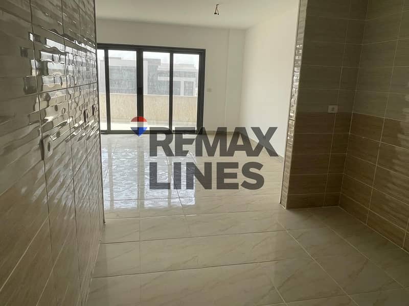 4 WhatsApp Image 2026-01-17 at 21.05. 51. jpeg