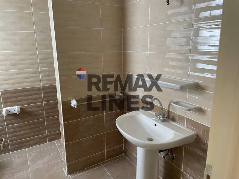 10 WhatsApp Image 2026-01-17 at 21.05. 56 (1). jpeg