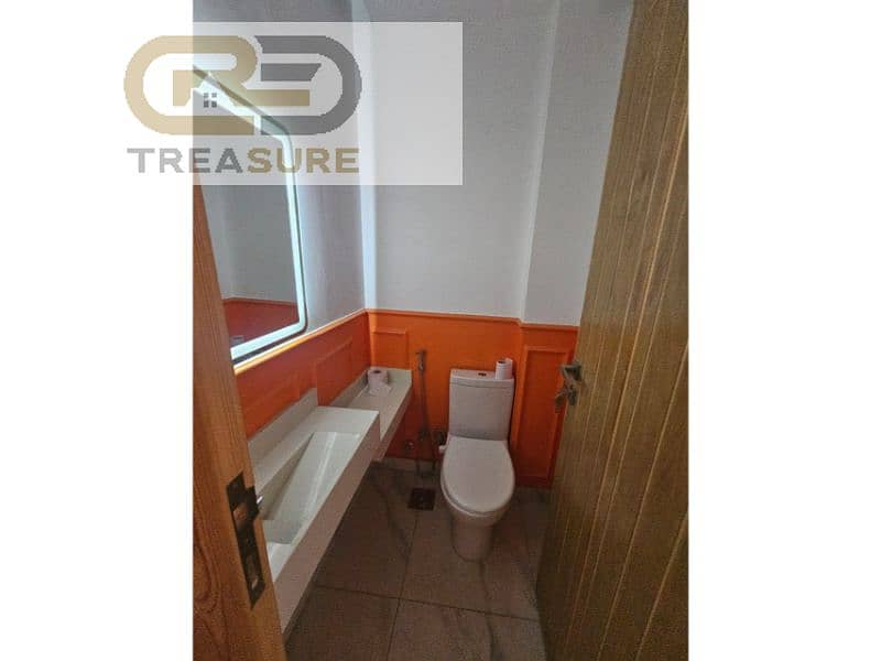 18 WhatsApp Image 2025-12-14 at 4.48. 52 PM. jpg