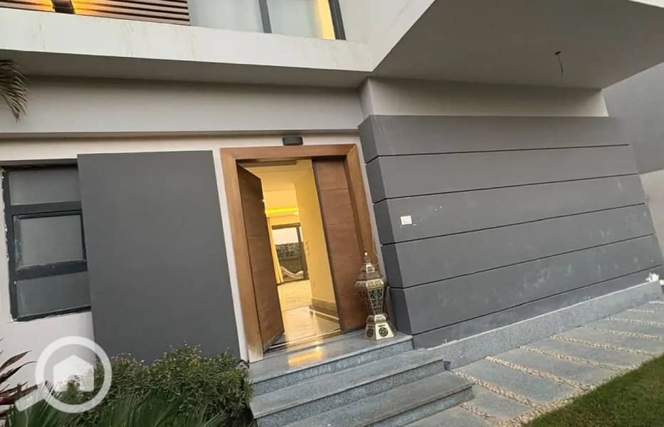 4 7470113-2b6d4o_1400x900. jpg