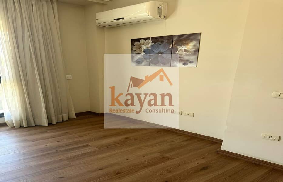 2 3d0c99a1-bfa4-4312-b161-c698026f1aa3. jpg