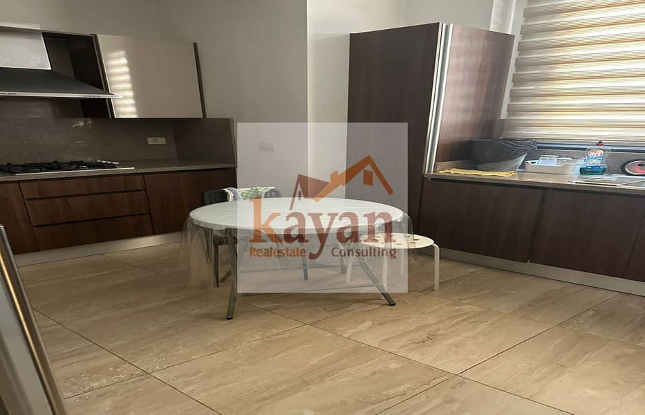 4 26d2268f-4aab-4fb6-bf88-9b559e36cb9d. jpg