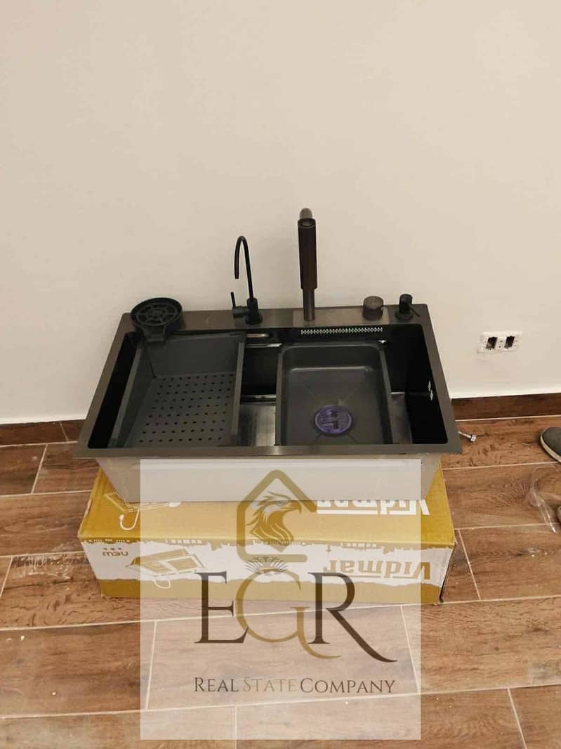 7 att. fIKTTKkYYbOrNBfnSZWNpOon2zQOYjjZX12TTl6HN_U. jpg