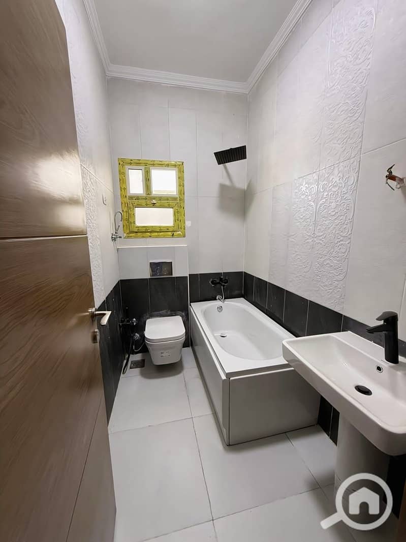 12 WhatsApp Image 2026-01-18 at 2.12. 20 PM (2). jpeg