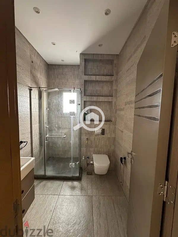 7 WhatsApp Image 2026-01-11 at 20.00. 34 (2). jpeg