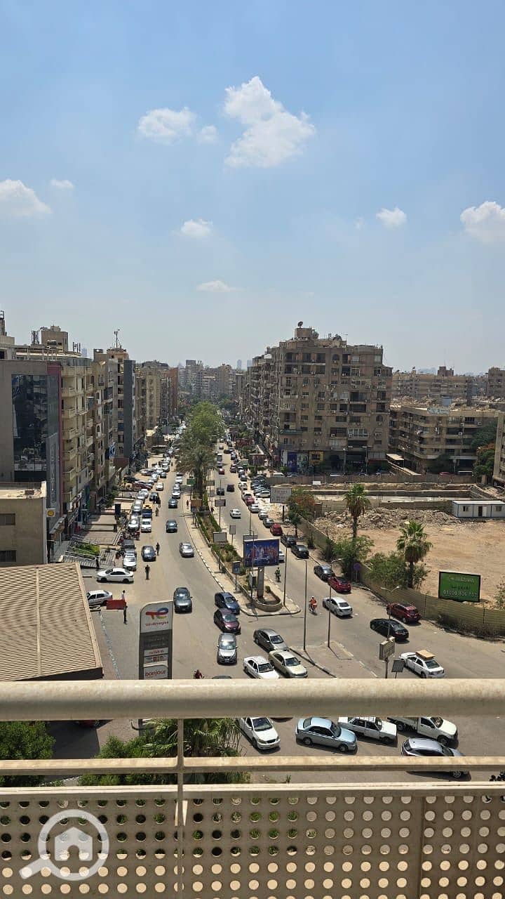 6 4abb6c22-66f6-45dc-a2b8-b5ad77c29729. jpeg