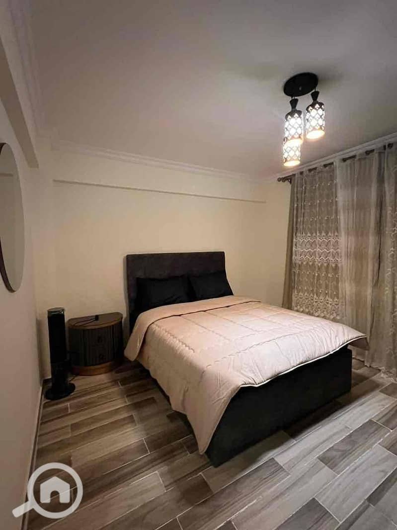 2 c156b4b2-9125-470c-a659-372177e97c61. jpg