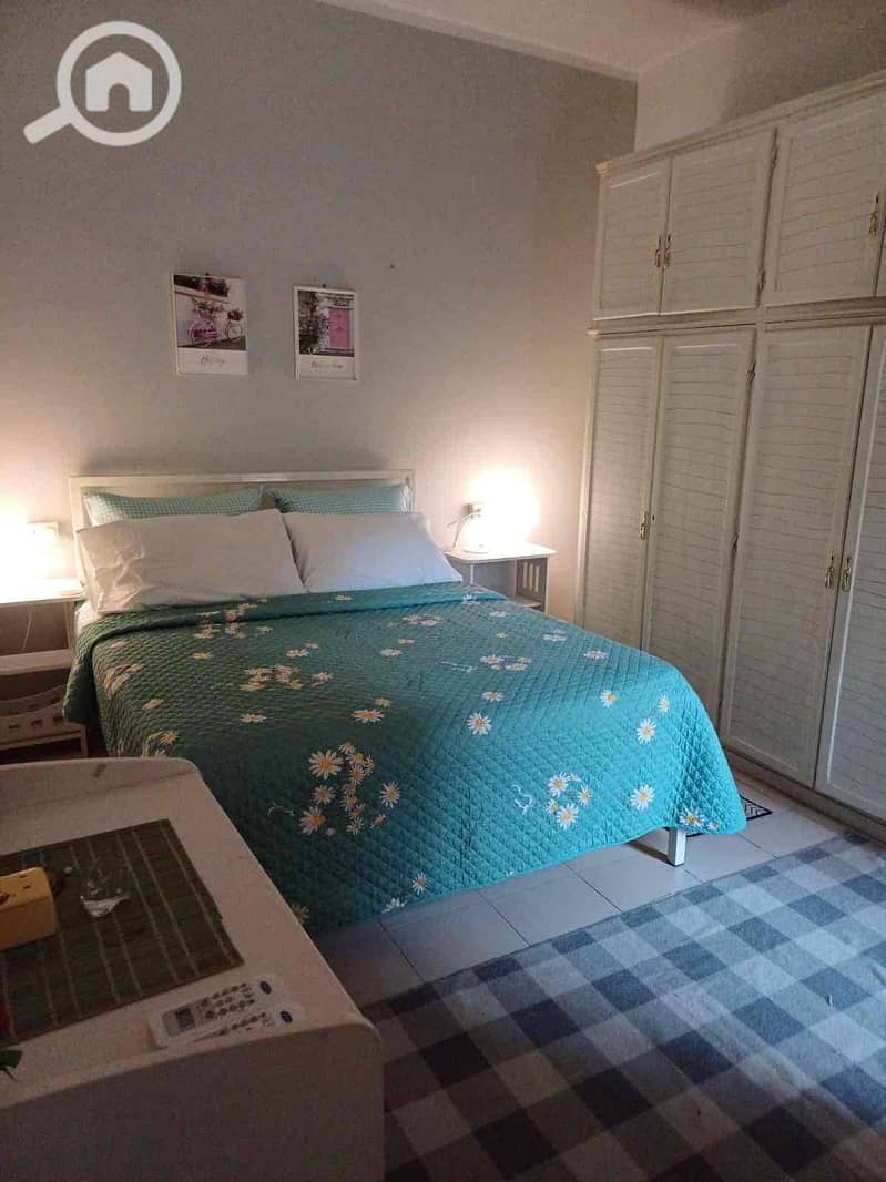 4 3686874d-e20a-41c1-a97a-53b1e9d01e65. jpg