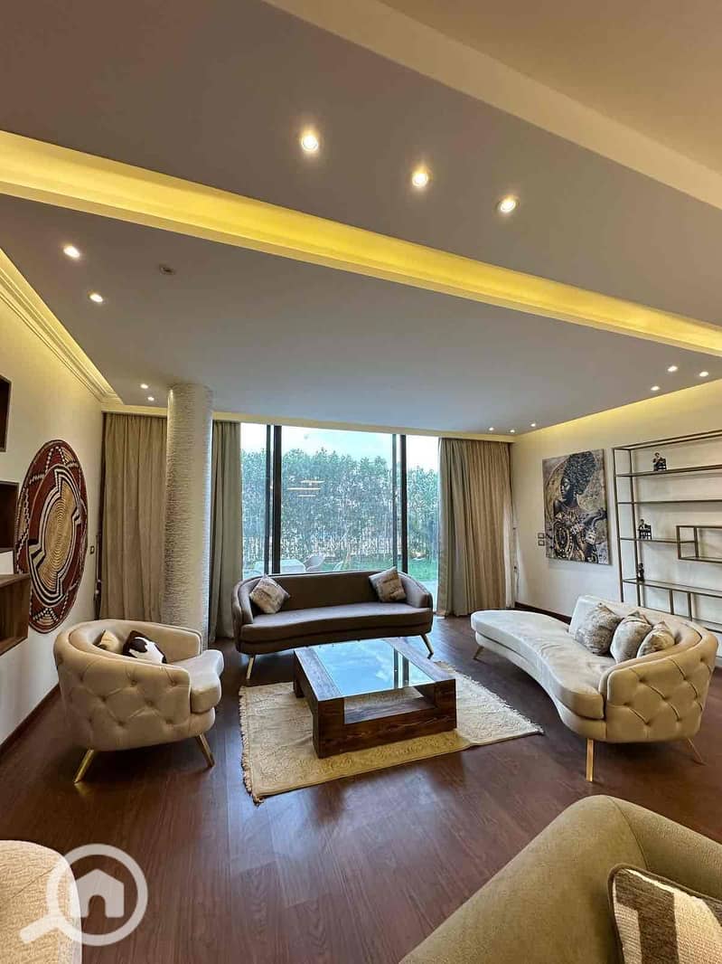 7 48a5fd80-519a-481b-b97f-bf65ae988bd8. jpg