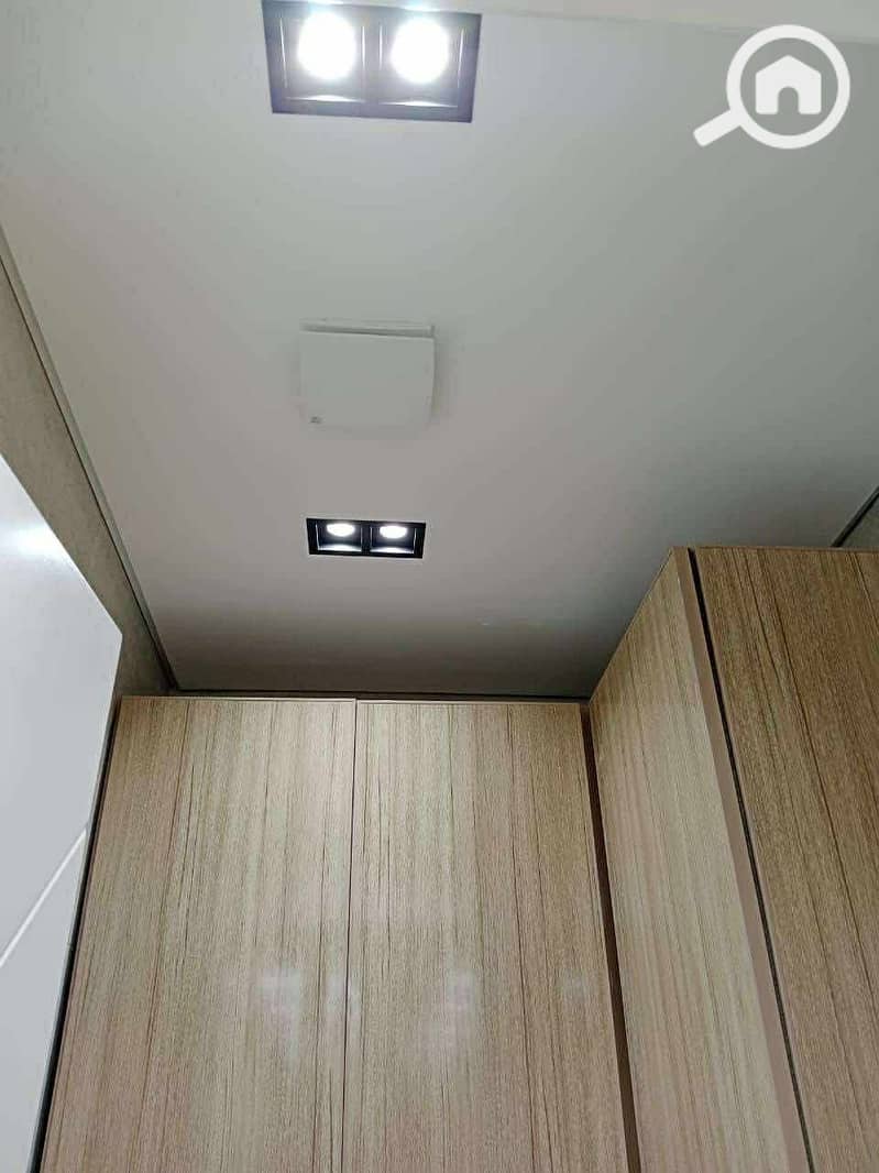 3 b24d34d3-5261-434a-9b7b-37faca5a2ad5. jpeg