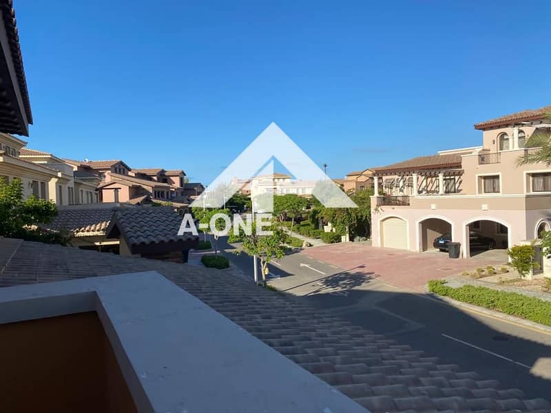 6 422bd80e-db6f-4e55-b293-644e568d1589. jpg