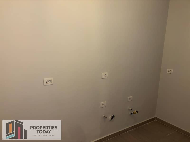 6 WhatsApp Image 2025-11-24 at 12.20. 30 PM (2). jpeg