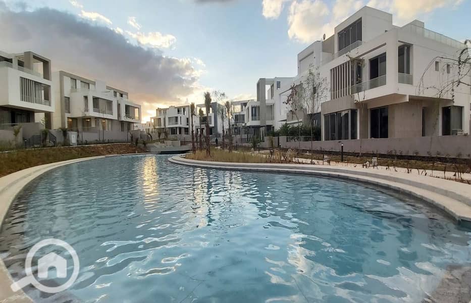 5 SharedScreenshot_1400x900. jpg