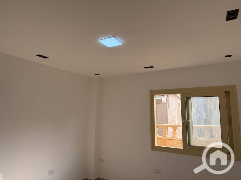 13 af352f70-ce1b-4c56-a19e-8ca3373bf47c. jpeg