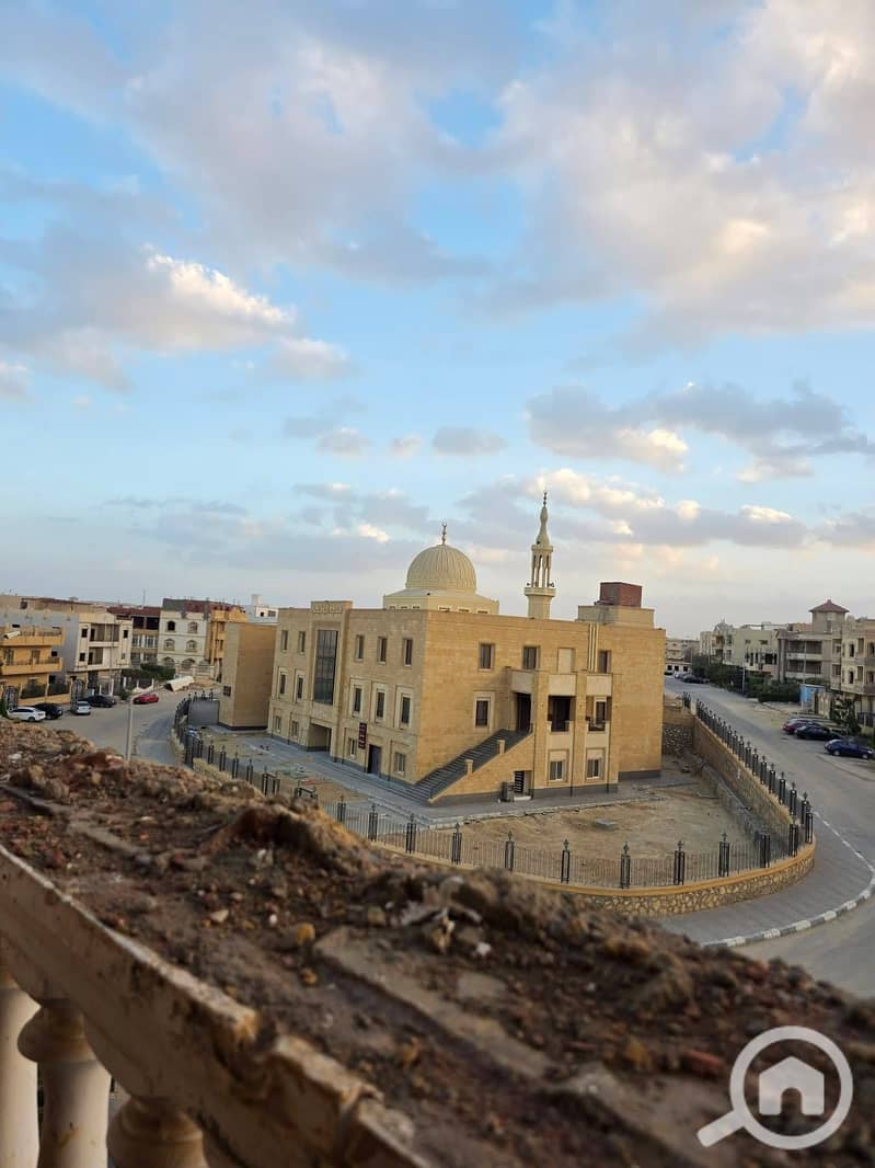 6 614875120_2646663812369027_8875751711652551689_n. jpg