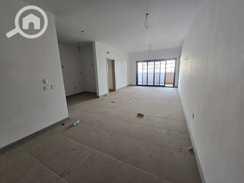 4 8e2ec039-8d9a-4067-b997-90a61c19733c. jpeg