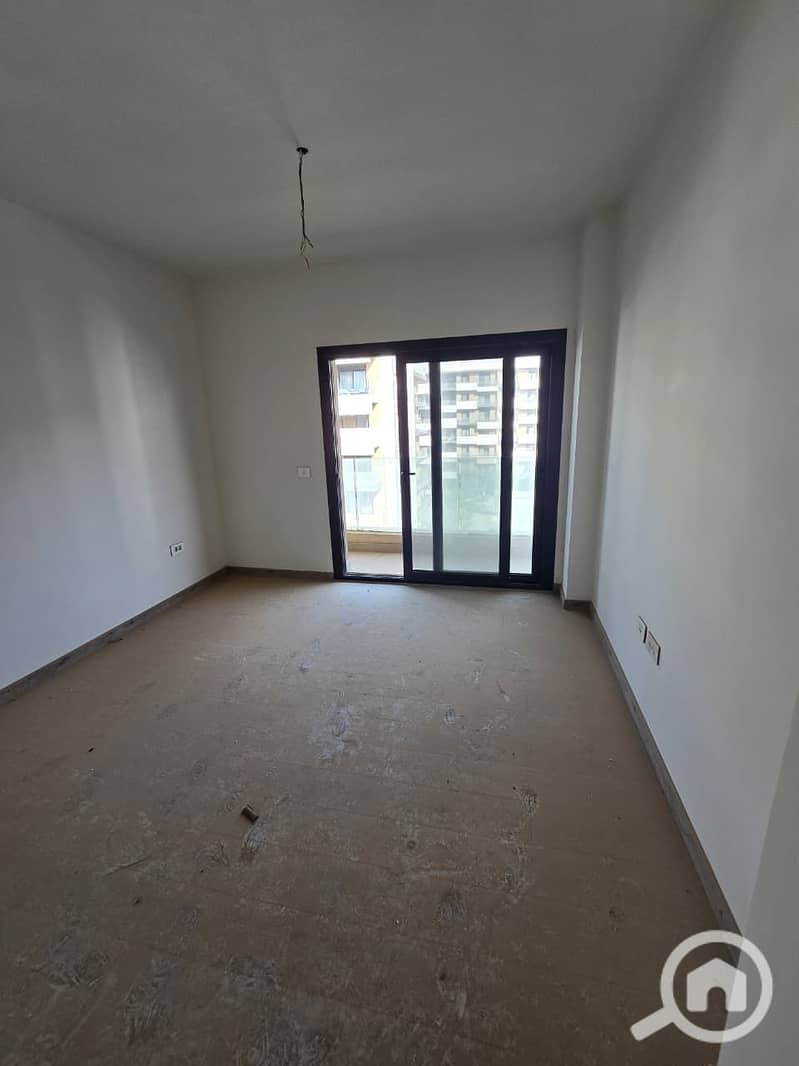 6 1b88c37a-abba-4ee2-9b05-07a72157236d. jpeg