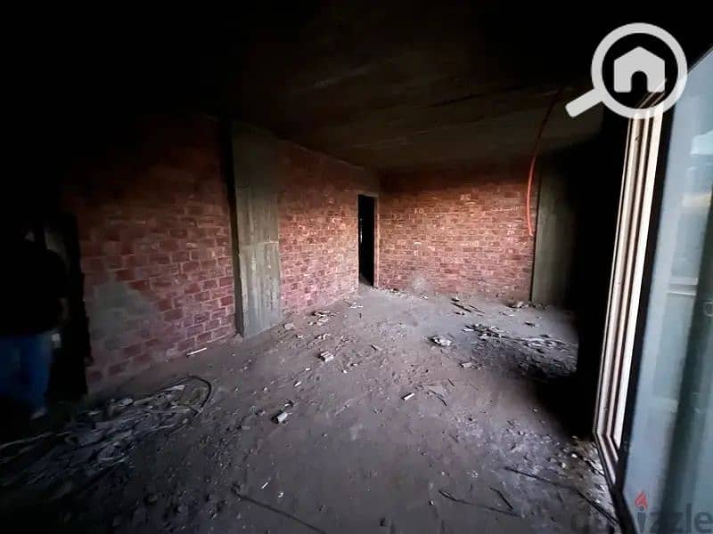 4 WhatsApp Image 2026-01-11 at 19.59. 01. jpeg