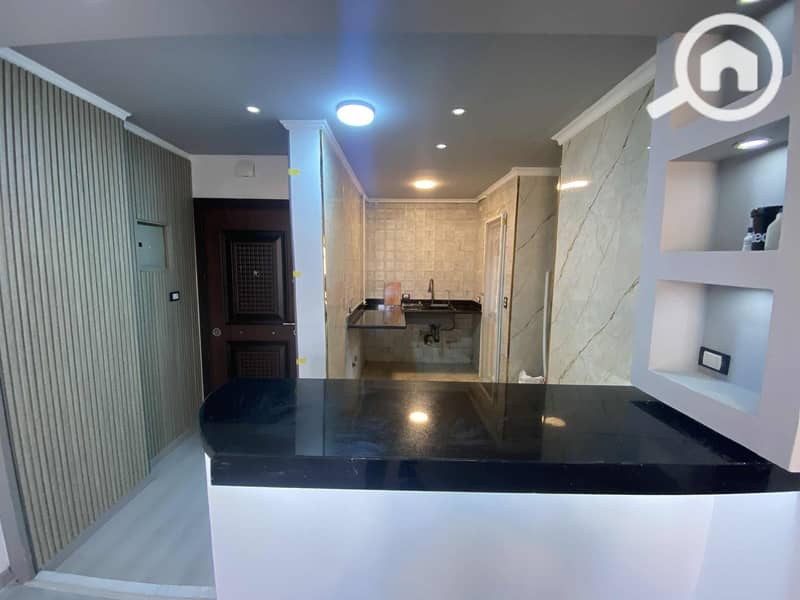 3 47f09599-023f-4af3-a528-592d30d99800. jpg