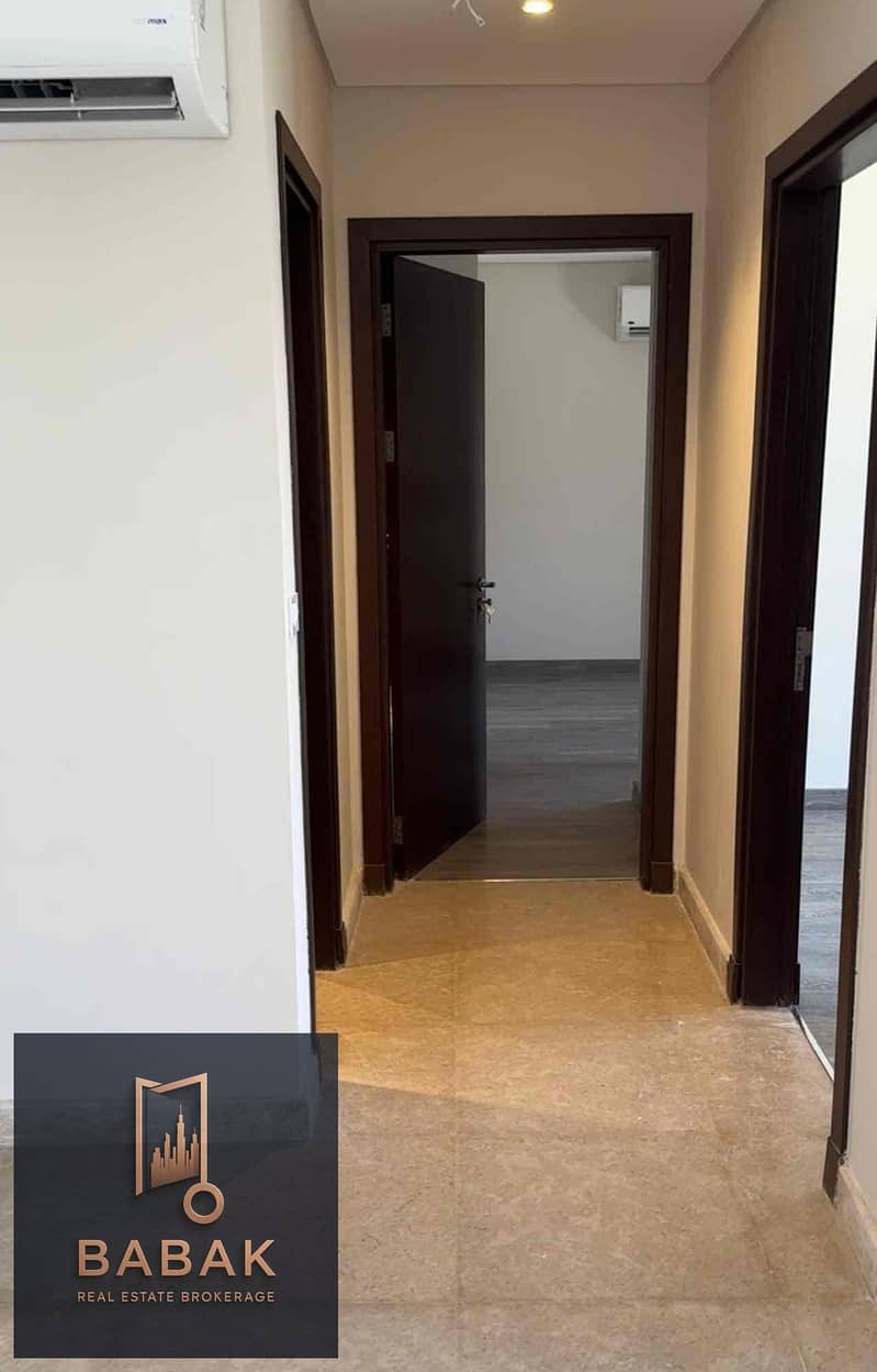 4 707dfc6a-29de-4bb3-b472-6ee81da5ee06. jpg